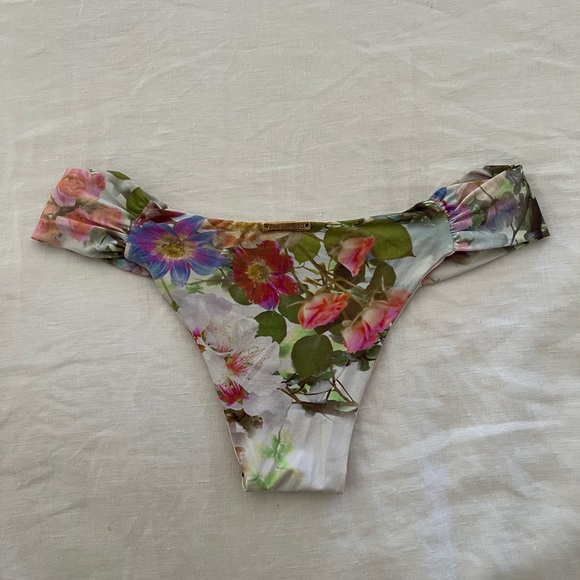 San Lorenzo bikini bottoms super soft - Picture 2 of 2